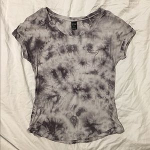 Grey Tie-Dye T-Shirt with Frocket from Zumies